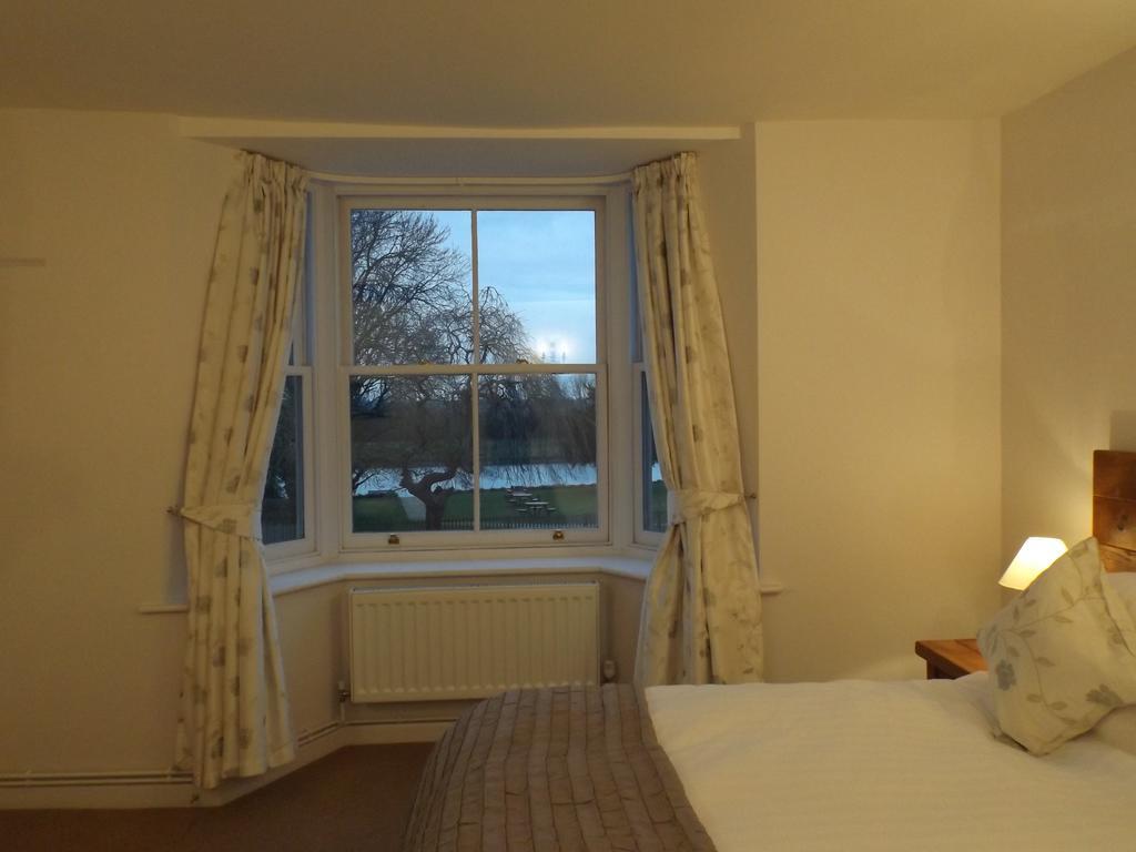 Old Riverview Guest House Earith Quarto foto